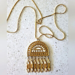 Vintage Bezel Dangle Charm Necklace Gold Tone with Napier chain